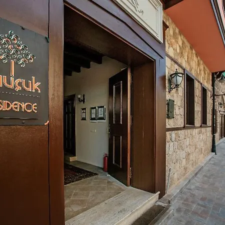 Kaucuk Adult Only 3*