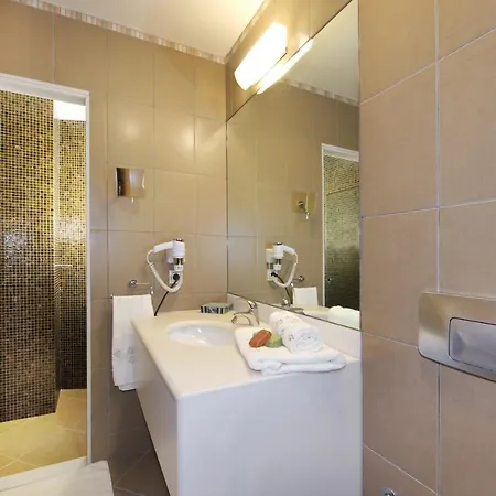 Kaucuk (adults Only) 3*