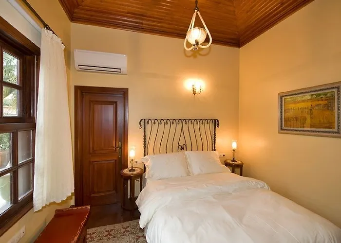 Kaucuk (adults Only) 3*