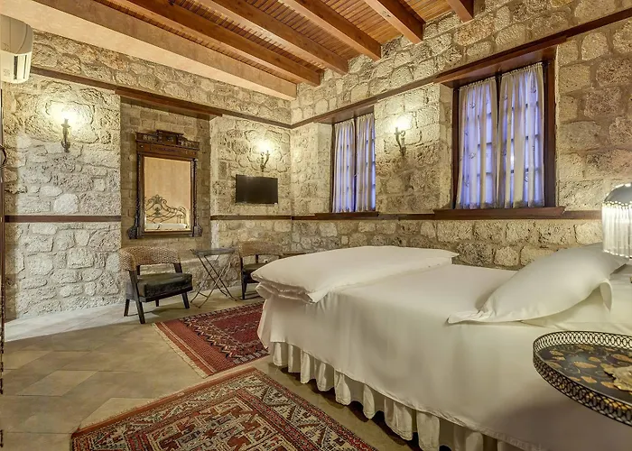 Kaucuk (adults Only) 3*