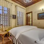 Hotel Kaucuk (adults Only) 3*