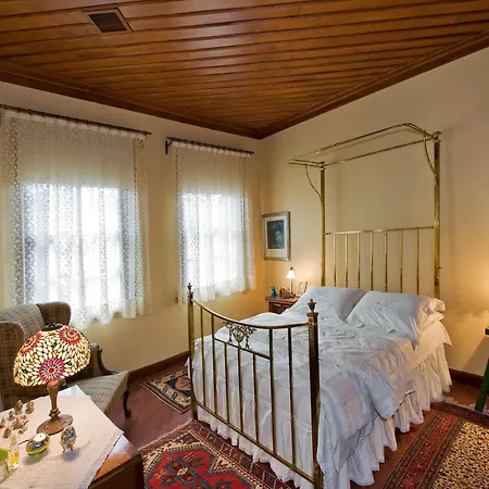 Kaucuk (adults Only)