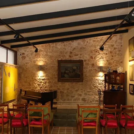 Kaucuk (adults Only)